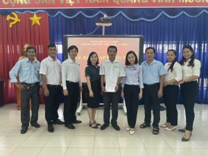 Lễ kết nạp Đảng viên mới của Chi bộ trường tiểu học An Điền
