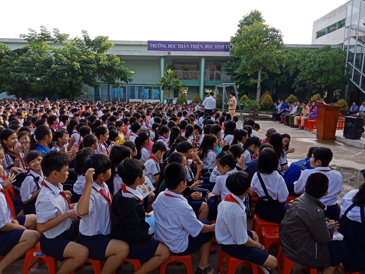An toàn giao thông đến với học sinh Tiểu học An Điền